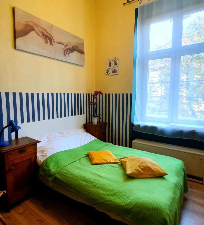 The Apartment In Strict City Center. Self Check-In Краков Экстерьер фото